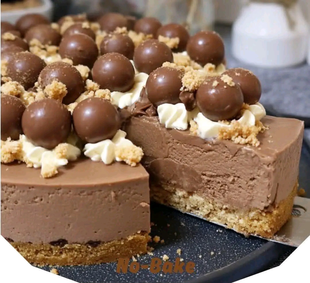 Malted Chocolate Malteser Cheesecake