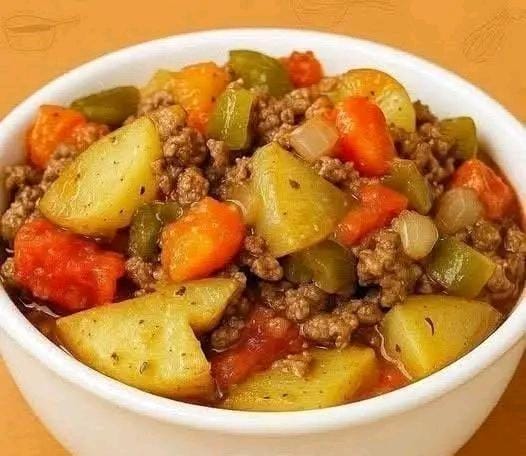 Dolly Parton’s 5-Ingredient Casserole