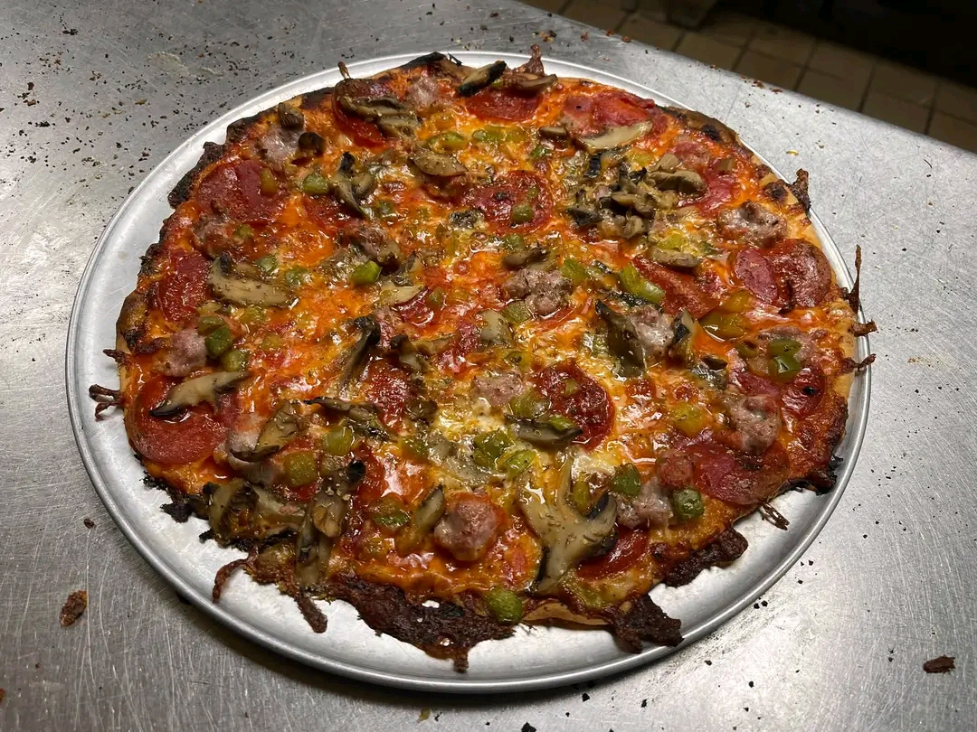 Fricano’s-Style Michigan Pizza Tavern Pie