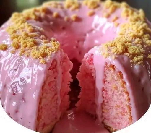 Strawberry Cheesecake Bundt Cake