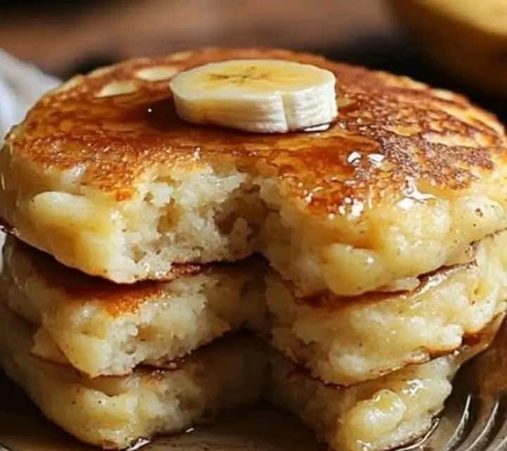 Fluffy Banana Cottage Cheese Pancakes
